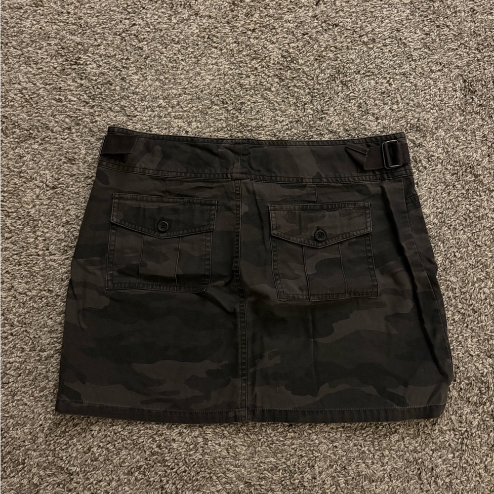 Old Navy Skirt - Picture 2 of 3